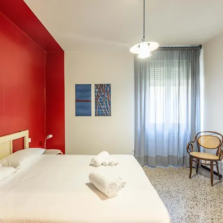 Le Stanze In Fiera, By Short Holidays Affittacamere